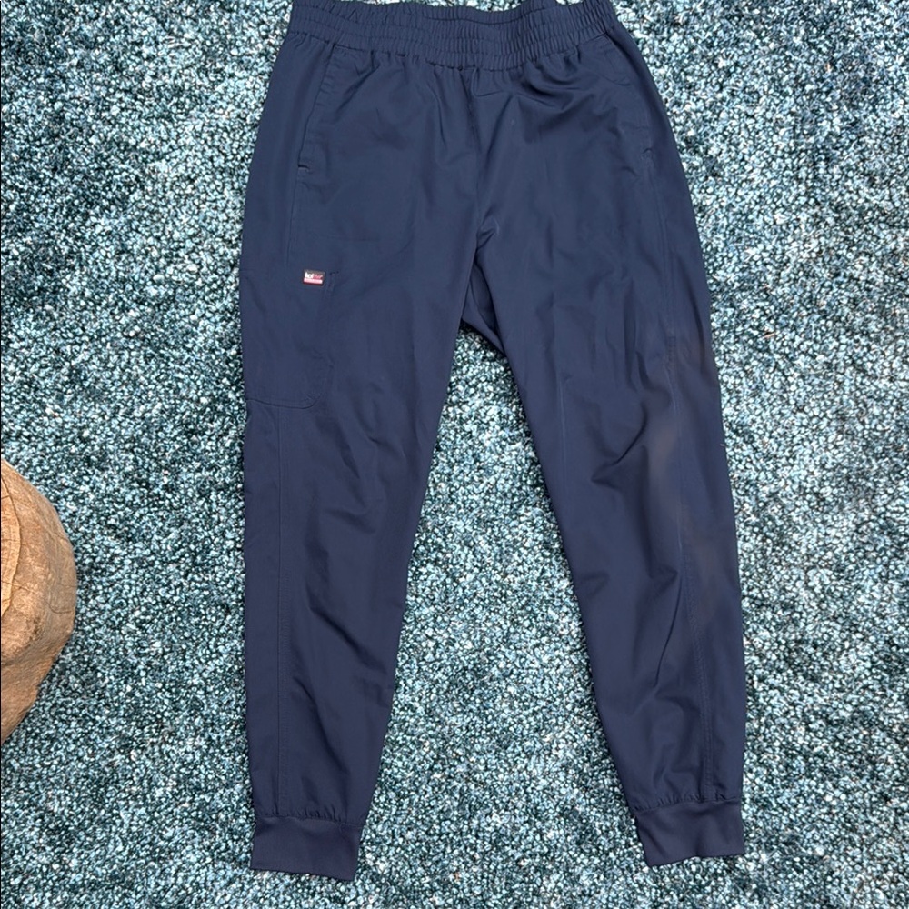 Women’s navy jogger koi scrub pants. Size large tall.